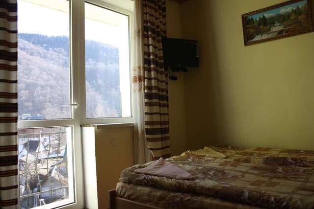 Мини-отель Hotel Yaremche Яремче-43