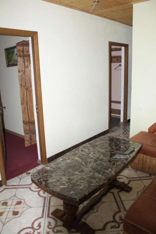 Мини-отель Hotel Yaremche Яремче-59