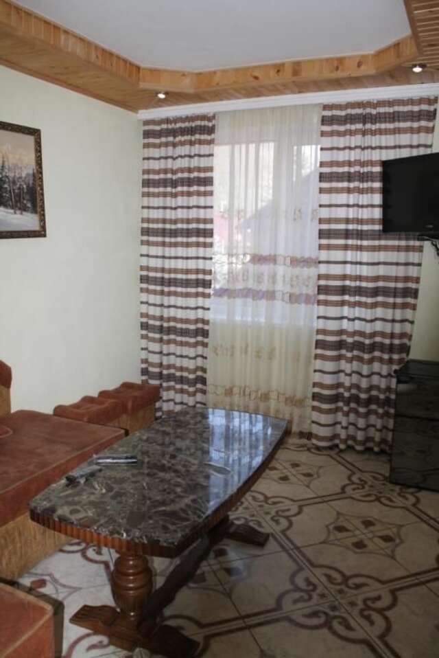 Мини-отель Hotel Yaremche Яремче-64